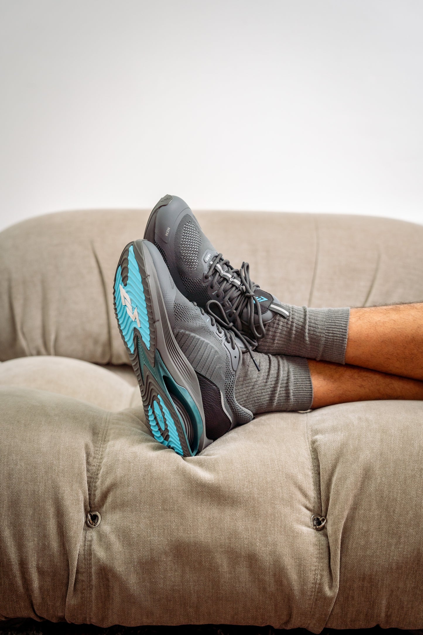 NEM Brand 19/20 Grey