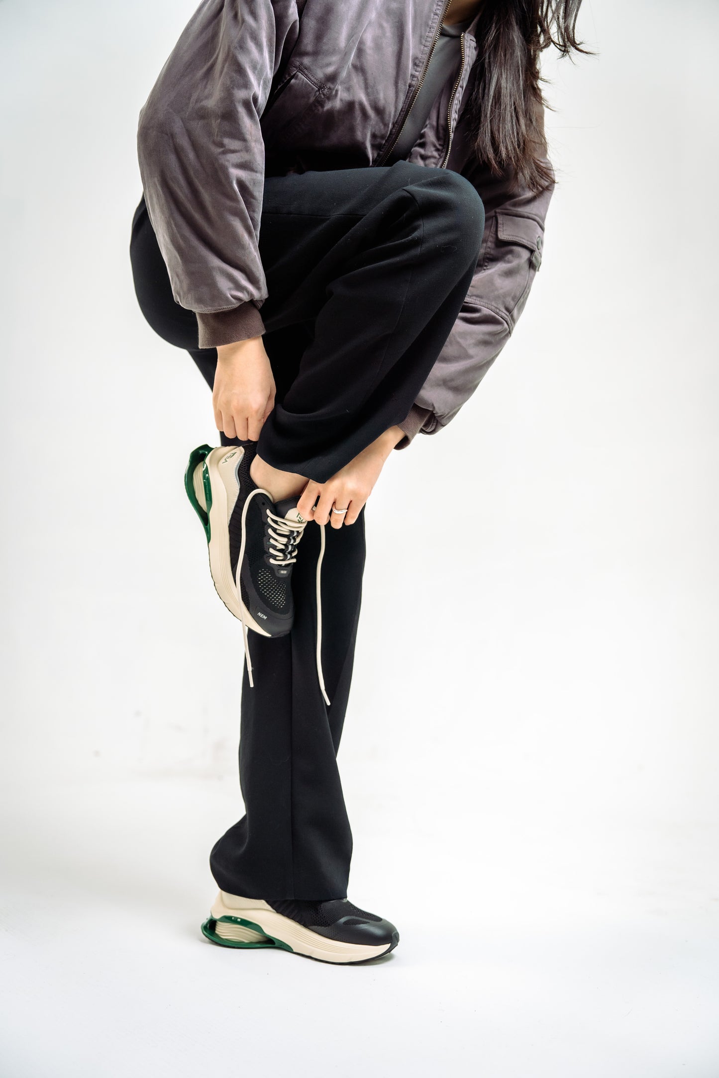 NEM Brand 19/20 Black